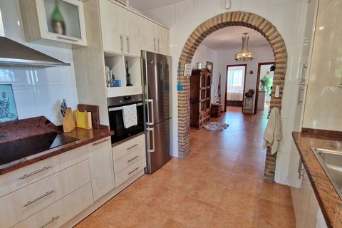 Landejendom i Alcaucin, Malaga, Alcaucin - € 374.950 | Ref: AX1379 - foto 23