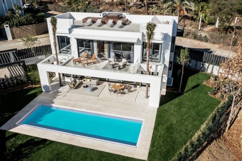 Villa a Estepona, Malaga, Estepona - € 1.890.000 | Ref: TPG689/12190 - foto 2