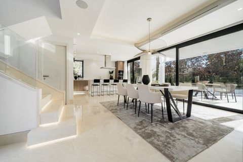 Villa a Estepona, Malaga, Estepona - € 1.890.000 | Ref: TPG689/12190 - foto 8