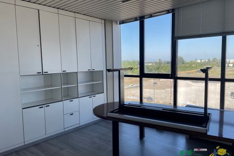 Erhvervsejendom i Parma, Parma, Parma - € 2.000.000 | Ref: 10816 - foto 3