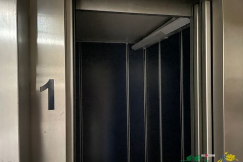 Erhvervsejendom i Parma, Parma, Parma - € 2.000.000 | Ref: 10816 - foto 6