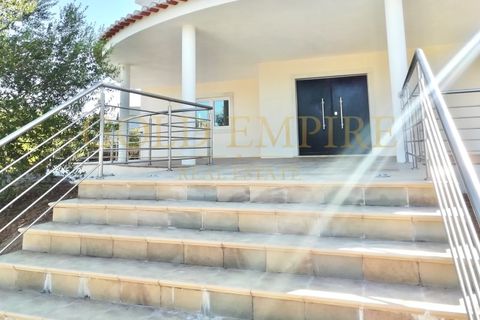 Villa i Belas, Lisbon, Belas - € 1.450.000 | Ref: GE-CS100200 - foto 29