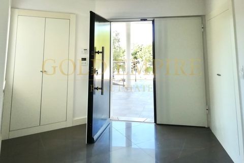 Villa i Belas, Lisbon, Belas - € 1.450.000 | Ref: GE-CS100200 - foto 39