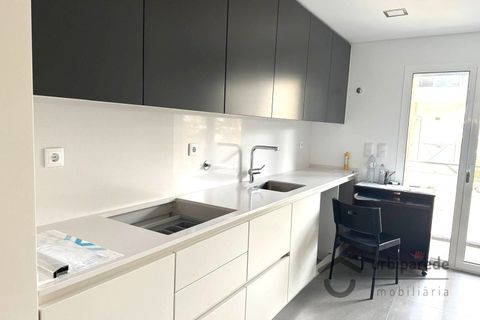 Lejlighed i Carcavelos, Lisbon, Carcavelos - € 840.000 | Ref: A/4662-FR - foto 2