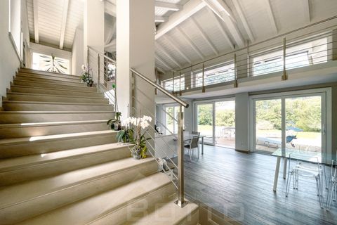 Villa i Omegna, Verbano Cusio Ossola, Omegna - € 800.000 | Ref: 5-NONPON - foto 20