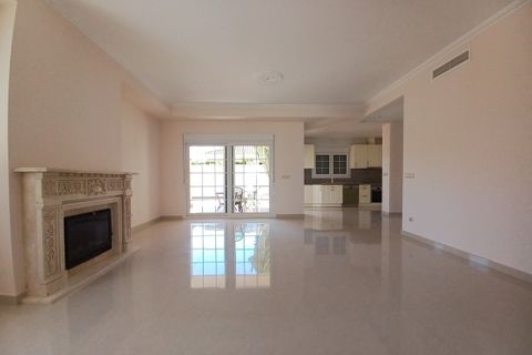 Villa a Cabo Roig, Alicante, Cabo Roig - € 910.000 | Ref: AG19149830 - foto 13