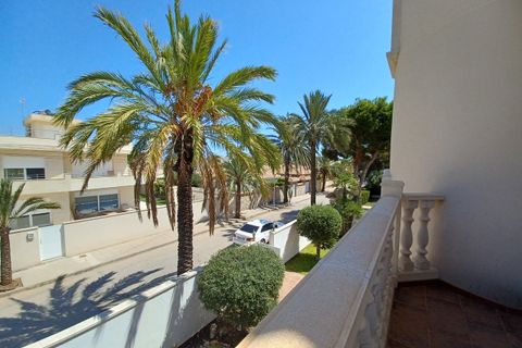 Villa a Cabo Roig, Alicante, Cabo Roig - € 910.000 | Ref: AG19149830 - foto 33
