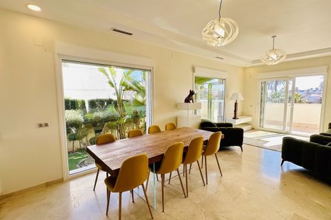 Villa i La Zenia, Alicante, La Zenia - € 1.500.000 | Ref: AG19149942 - foto 8