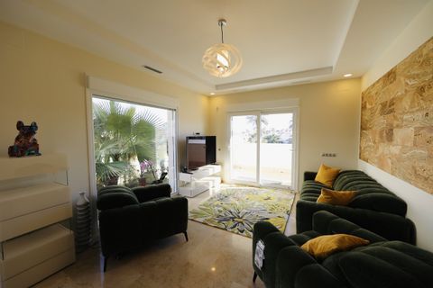 Villa i La Zenia, Alicante, La Zenia - € 1.500.000 | Ref: AG19149942 - foto 12