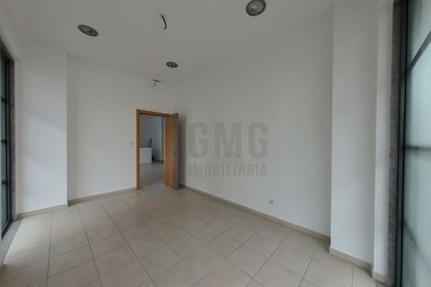 Erhvervsejendom i Odivelas, Lisbon, Odivelas - € 500.000 | Ref: LOC 147 - foto 13