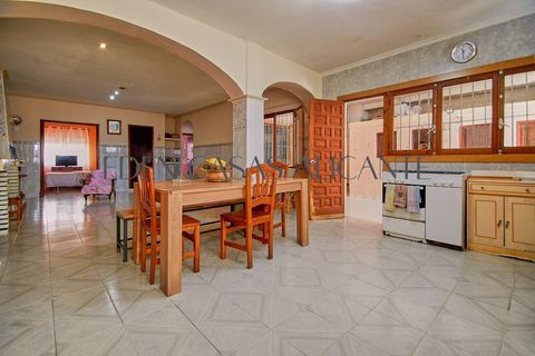 Rækkehus i El Campello, Alicante, El Campello - € 420.000 | Ref: 01384/8734 - foto 11