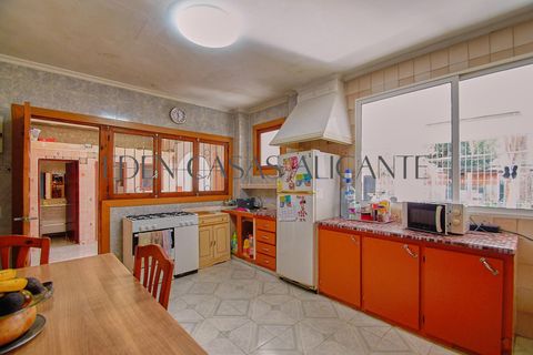 Rækkehus i El Campello, Alicante, El Campello - € 420.000 | Ref: 01384/8734 - foto 13