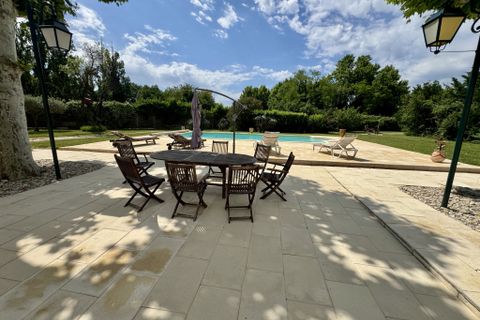 Farm hus i Orange, Vaucluse, Orange - € 871.500 | Ref: PVMA2590106409 - foto 46