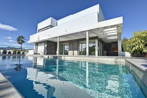 Villa i Moraira, Alicante, Moraira - € 2.400.000 | Ref: 127-55558-14 - foto 2