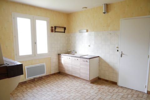 Villa a Casteljaloux, Lot-et-Garonne, Casteljaloux - € 176.800 | Ref: 5-24-03-13 - foto 10