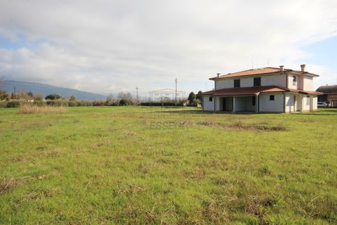 Villa a Montecarlo, Lucca, Montecarlo - € 210.000 | Ref: IA01486 - foto 2