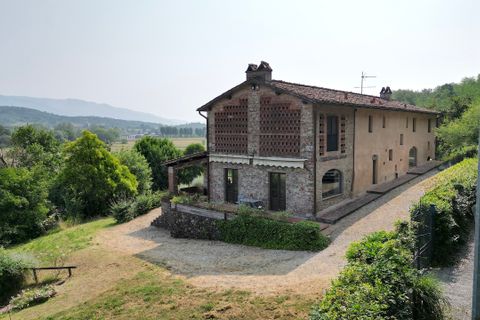 Villa i Lucca, Lucca, Lucca - € 1.980.000 | Ref: IA04006 - foto 7