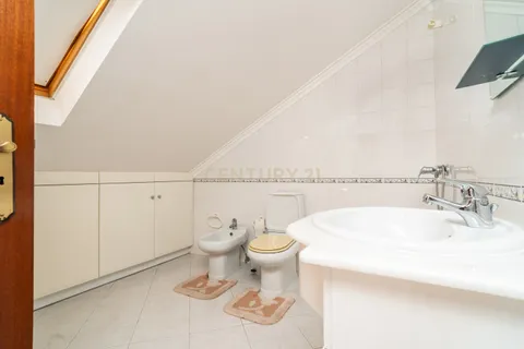 Villa i Buarcos, Coimbra, Buarcos - € 298.000 | Ref: C0462-00182 - foto 24