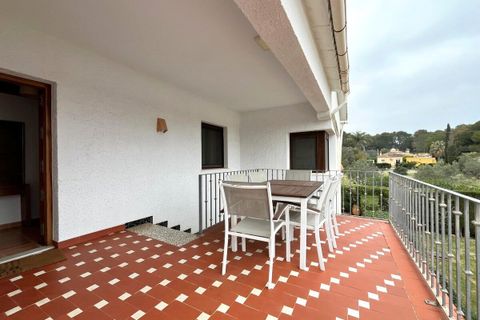 Villa a Denia, Alicante, Denia - € 890.000 | Ref: 5-51-15821 - foto 3