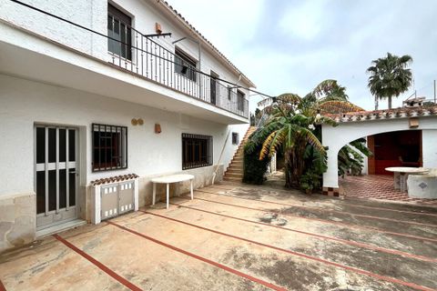 Villa a Denia, Alicante, Denia - € 890.000 | Ref: 5-51-15821 - foto 45