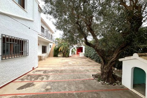 Villa a Denia, Alicante, Denia - € 890.000 | Ref: 5-51-15821 - foto 47