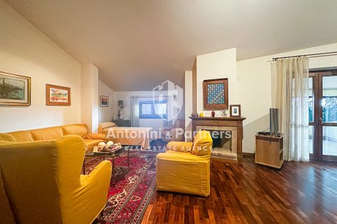 Villa i Todi, Perugia, Todi - € 950.000 | Ref: 67877 - foto 17