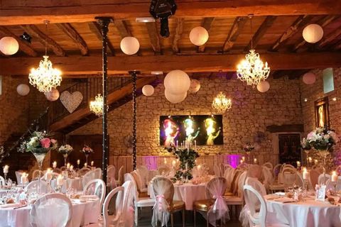 Villa a Morestel, Isere, Morestel - € 1.762.000 | Ref: HH-15692760 - foto 12