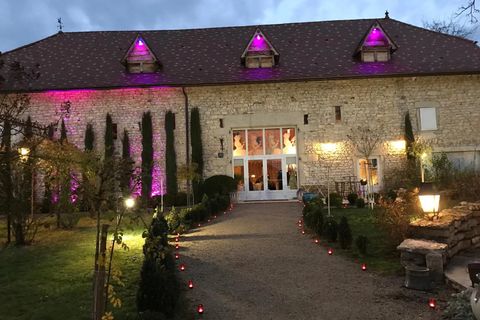 Villa a Morestel, Isere, Morestel - € 1.762.000 | Ref: HH-15692760 - foto 13