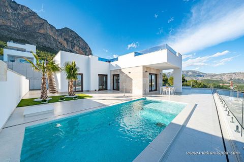 Villa i Polop, Alicante, Polop - € 659.000 | Ref: N-6496065 - foto 1