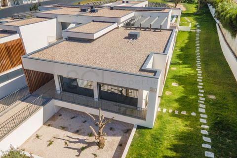 Villa i Corroios, Setubal, Corroios - € 2.500.000 | Ref: SCI9118 - foto 1