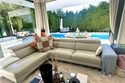 Villa i Estepona, Malaga, Estepona - € 1.799.000 | Ref: S22846 - foto 12