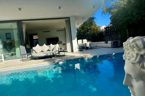 Villa i Estepona, Malaga, Estepona - € 1.799.000 | Ref: S22846 - foto 19