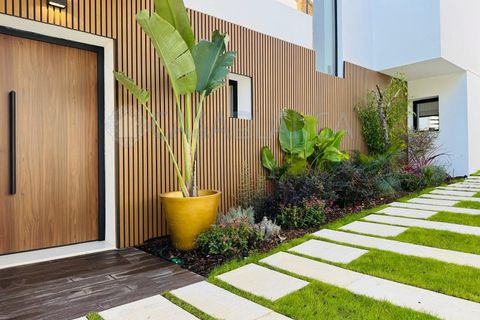 Villa i Cascais, Lisbon, Cascais - € 1.698.000 | Ref: MOC0071 - foto 6