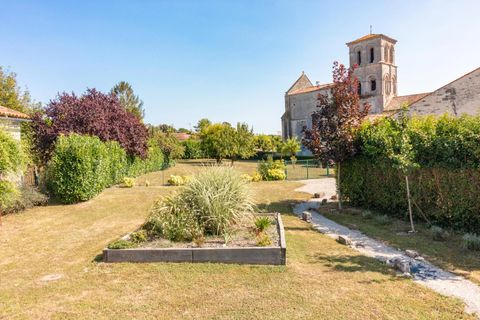 Villa a Segonzac, Charente, Segonzac - € 880.000 | Ref: BVI76891 - foto 2