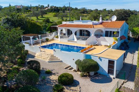 Villa i Faro, Faro, Faro - € 795.000 | Ref: 014250046 - foto 1
