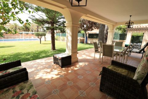 Villa i Cabo Roig, Alicante, Cabo Roig - € 1.560.000 | Ref: R-87004 - foto 23