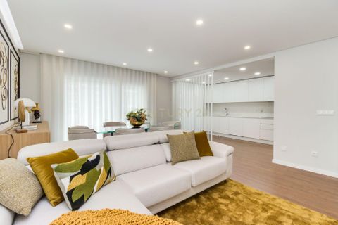 Lejlighed i Amadora, Lisbon, Amadora - € 460.000 | Ref: C0483-00713 - foto 2