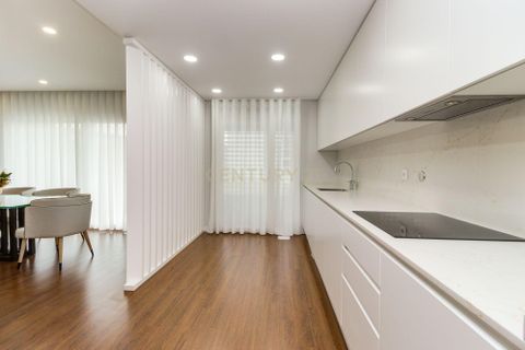 Lejlighed i Amadora, Lisbon, Amadora - € 460.000 | Ref: C0483-00713 - foto 13