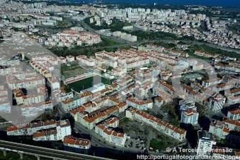 Erhvervsejendom i Corroios, Setubal, Corroios - € 135.000 | Ref: 234125 - foto 15