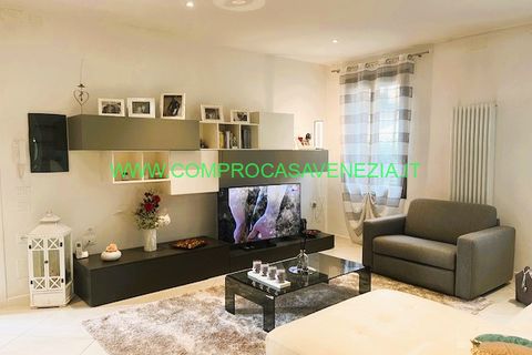 Villa i Venice, Venice, Venice - € 375.000 | Ref: RC097 - foto 3