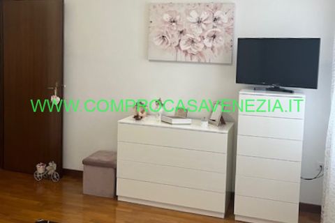 Villa i Venice, Venice, Venice - € 375.000 | Ref: RC097 - foto 23
