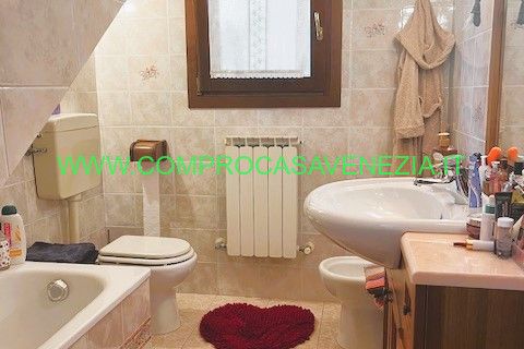 Villa i Venice, Venice, Venice - € 375.000 | Ref: RC097 - foto 44