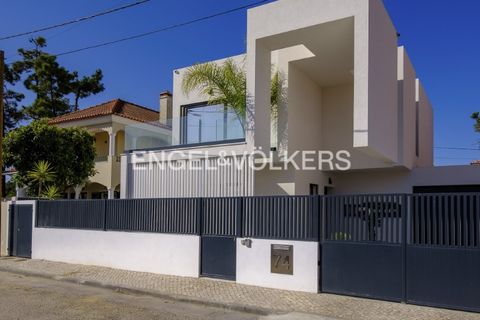 Villa i Almada, Setubal, Almada - € 1.000.000 | Ref: W-02X44I - foto 49