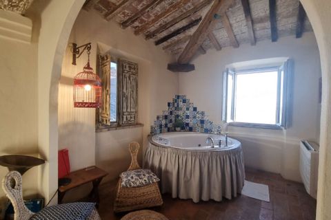 Villa i Volterra, Pisa, Volterra - € 260.000 | Ref: A-264-462257 - foto 3