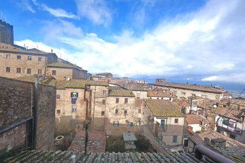 Villa i Volterra, Pisa, Volterra - € 100.000 | Ref: A-258-462448 - foto 1