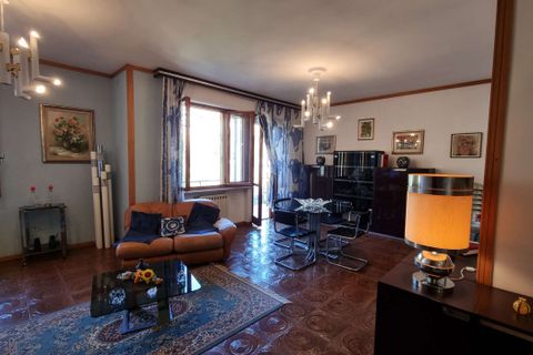 Villa i Volterra, Pisa, Volterra - € 150.000 | Ref: A-241-462764 - foto 10