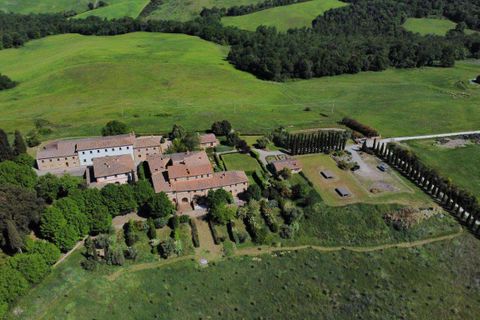 Villa i Volterra, Pisa, Volterra - € 315.000 | Ref: C-03 sub.30-463132 - foto 1
