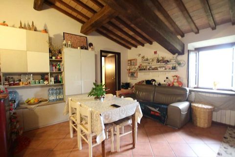 Villa i Volterra, Pisa, Volterra - € 125.000 | Ref: A-85-463537 - foto 3