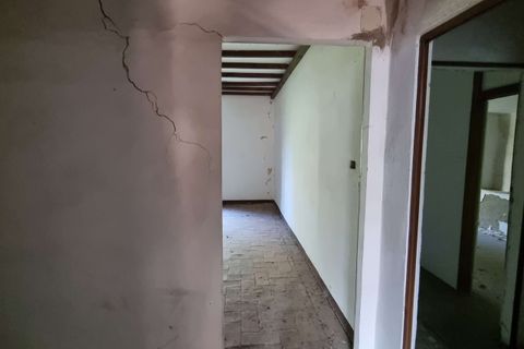 Farm hus i Volterra, Pisa, Volterra - € 250.000 | Ref: C-172-463990 - foto 9