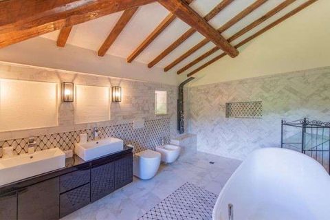 Farm hus i Bibbiena, Arezzo, Bibbiena - € 995.000 | Ref: C-325-464092 - foto 14